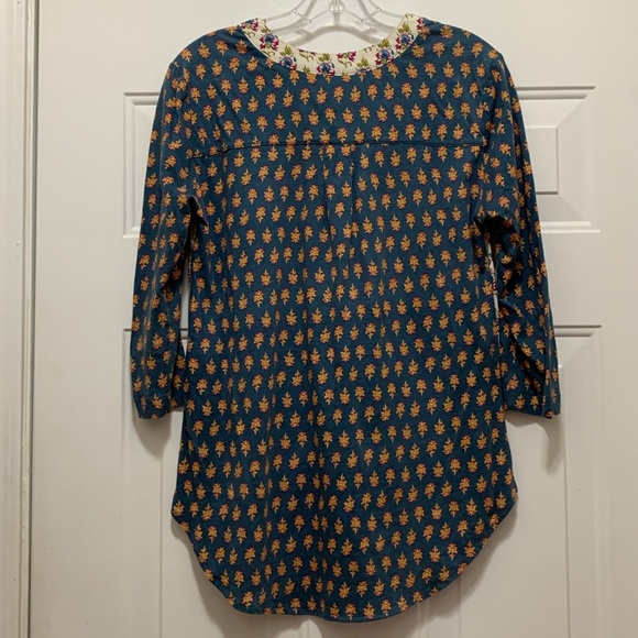 3/$15 Maeve by Anthropologie size XS shirt - Picture 6 of 7